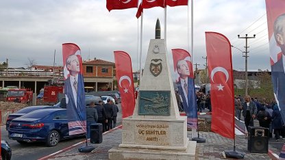 Lalapaşa’da yenilenen Üç Şehitler Anıtı, yeniden açıldı