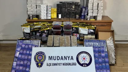 Mudanya’da 200 bin TL’lik kaçak tütün ürünü ele geçirildi; 1 gözaltı