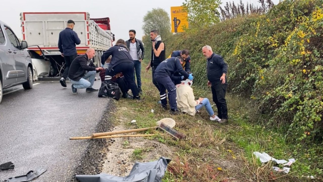 Otomobil TIR’ın altına girdi; yaralı sürücü, hastaneye gelen annesini sakinleştirmeye çalıştı