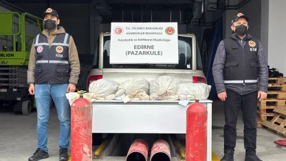 Pazarkule Sınır Kapısı'nda otomobilin LPG tanklarında 19 kilo 692 gram esrar ele geçirildi