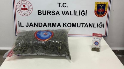 Samanlıkta kurumaya bırakılan 4 kilo esrar ele geçirildi