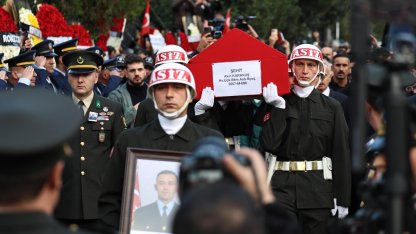Şehit Astsubay Başçavuş Akın Karakuş, Sakarya'da son yolculuğuna uğurlandı / Ek fotoğraflar