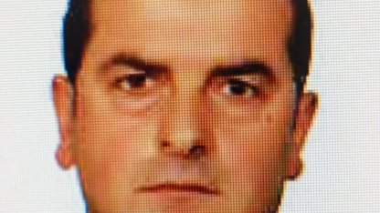 Selam vermek istediği arkadaşının kullandığı kamyonun altında kalıp öldü