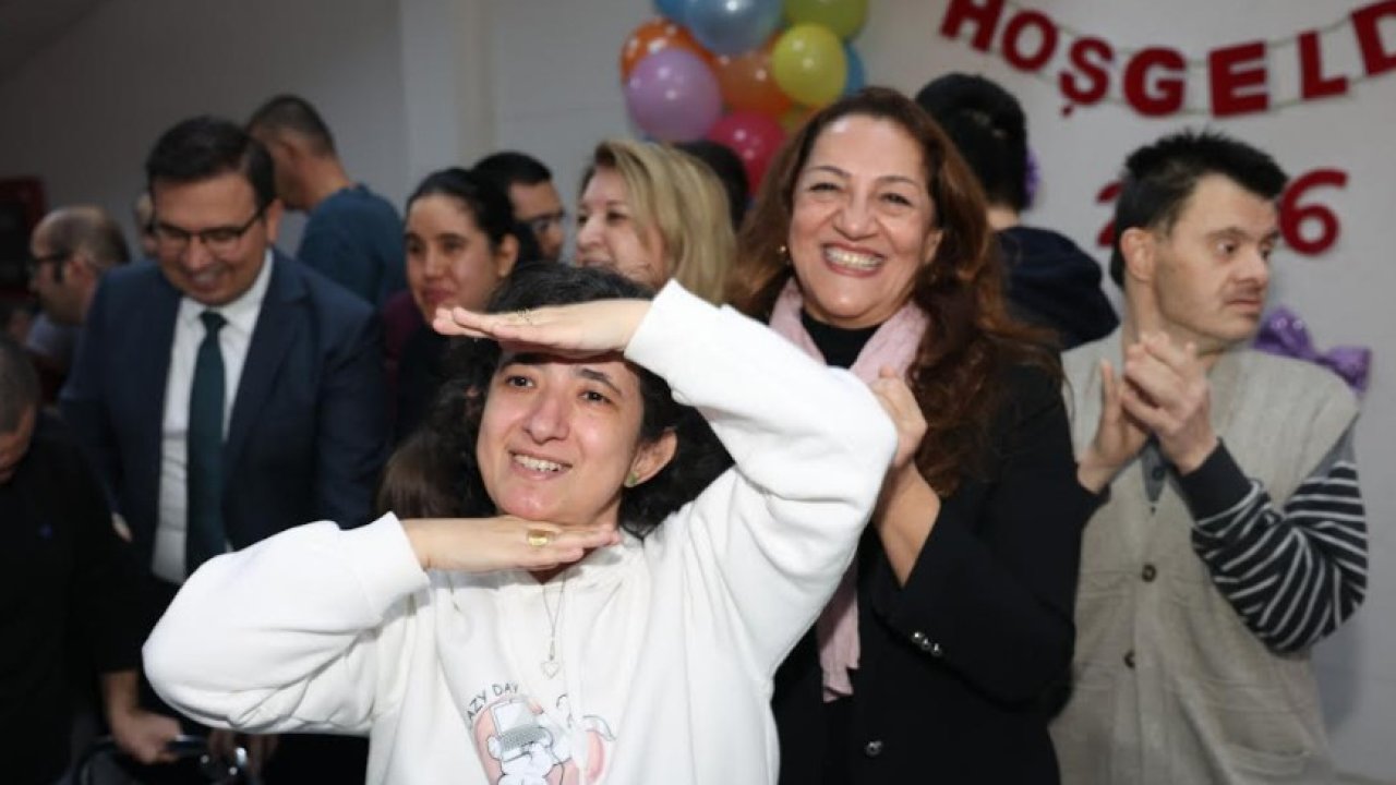 Bizim Ev’de yılbaşı kutlaması