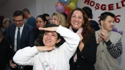 Bizim Ev’de yılbaşı kutlaması