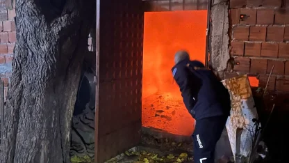 Bursa'da marangoz atölyesinde yangın