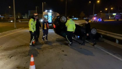 Bursa'da otomobil takla attı: 1 yaralı