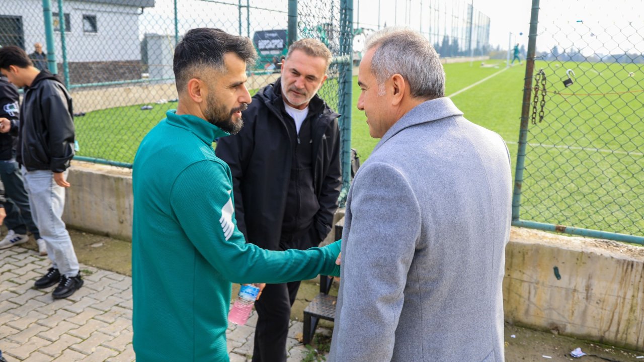 BUÜ&#039;den Bursaspor&#039;a tam destek