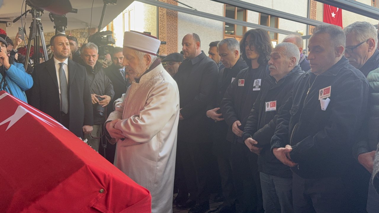 DEAŞ operasyonunda şehit olan 3 polis için Yalova'da tören