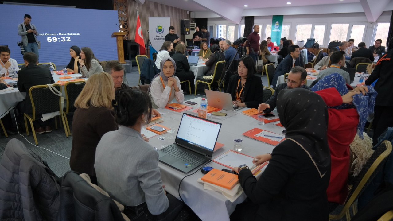 İnegöl’de ‘Çocuk Odaklı Afet Eylem Planı Çalıştayı’ düzenlendi