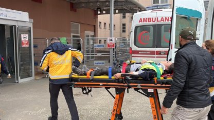 İş güvenliği uzmanı, fabrikadaki kazada yaralandı