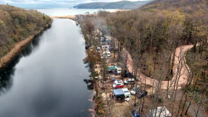 Istranca Dağları etekleri, doğa fotoğrafçıları ve kamp tutkunlarının gözdesi oldu
