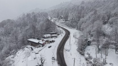 Kartepe’de seyirlik kar manzarası