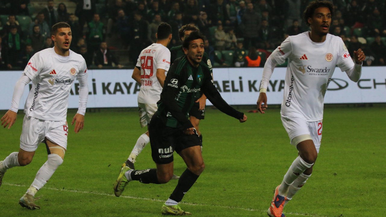 Kocaelispor - Hesap.com Antalyaspor / Ek fotoğraflar