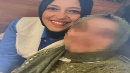 Kübra ile onu boğup intihar eden babası yan yana toprağa verildi