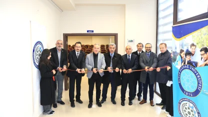 Nitelikli insan kaynağı yetiştirilmesi için üniversite-sanayi iş birliği