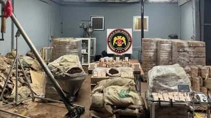 Sağlıksız koşullarda ürettikleri 4 ton kahveyi, piyasaya sürmeye hazırlanan 5 şüpheli yakalandı