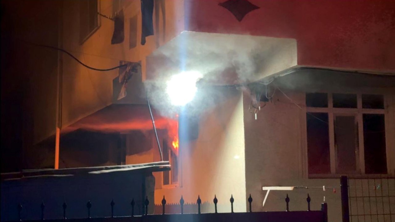 Tekirdağ&#039;da evde çıkan yangında 1 kişi ağır yaralandı
