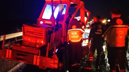 TIR’la çarpışan traktörün sürücüsü ağır yaralandı