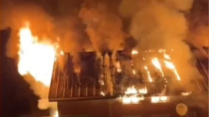 Yayla evi alev alev yandı