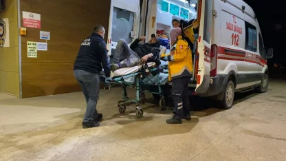 Yıolda karşılaştığı husumetlisi bacağından vurdu