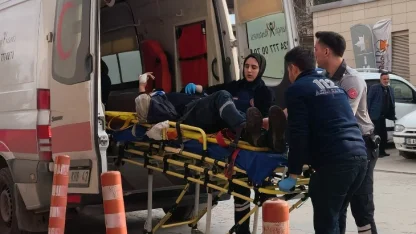 Bakımını yaptığı pres makinesine sıkışan tekniker ağır yaralandı