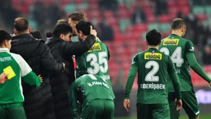 Bursaspor, Arnavutköy deplasmanında 3 puan peşinde