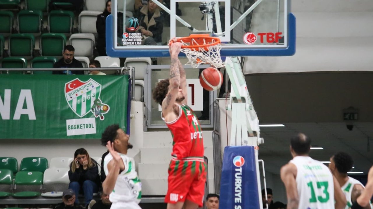 Bursaspor Basketbol-Karşıyaka: 86-84