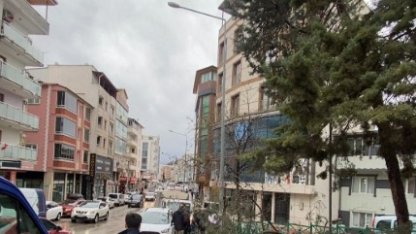 Büyükşehir ekipleri, kuvvetli fırtınaya karşı sahada