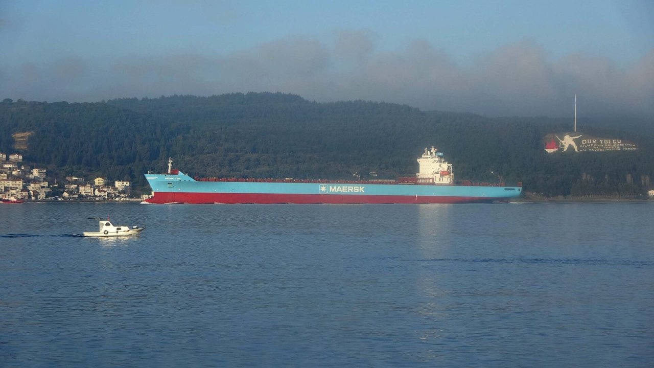 Çanakkale'de gemi arızası; boğaz çift yönlü kapatıldı