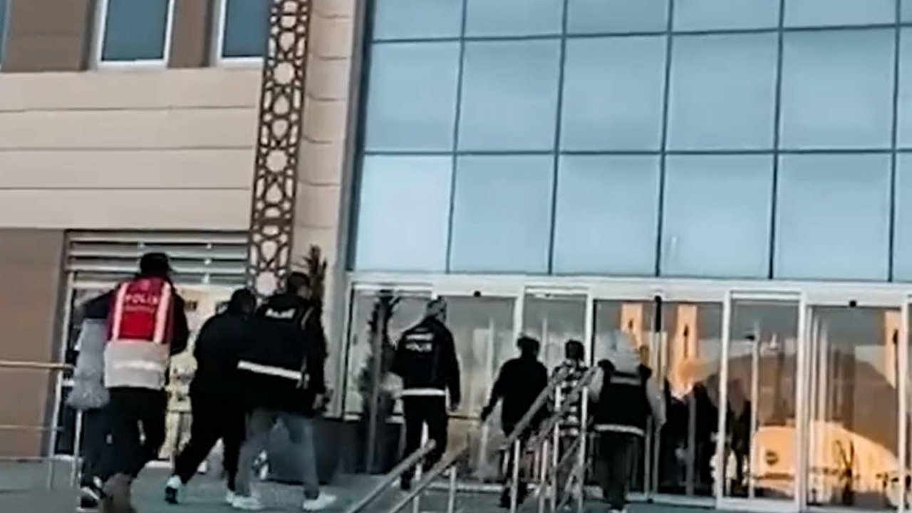 Çanakkale'de tefecilik ve uyuşturucu operasyonuna 2 tutuklama