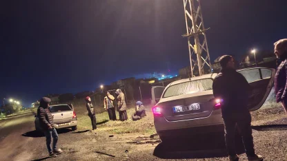 Ergene'de 2 otomobil çarpıştı; 2 yaralı