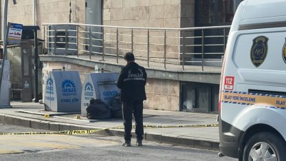 Gebze’de silahla araçtan açılan ateşte 2 kişi yaralandı