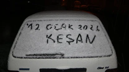 Keşan’da kar yağışı etkili oluyor