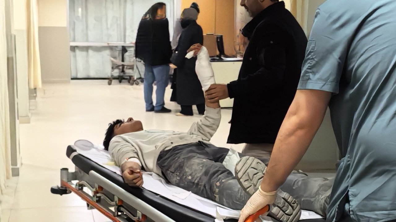 Kırılan dükkan camının bileğini kestiği çırak ağır yaralandı