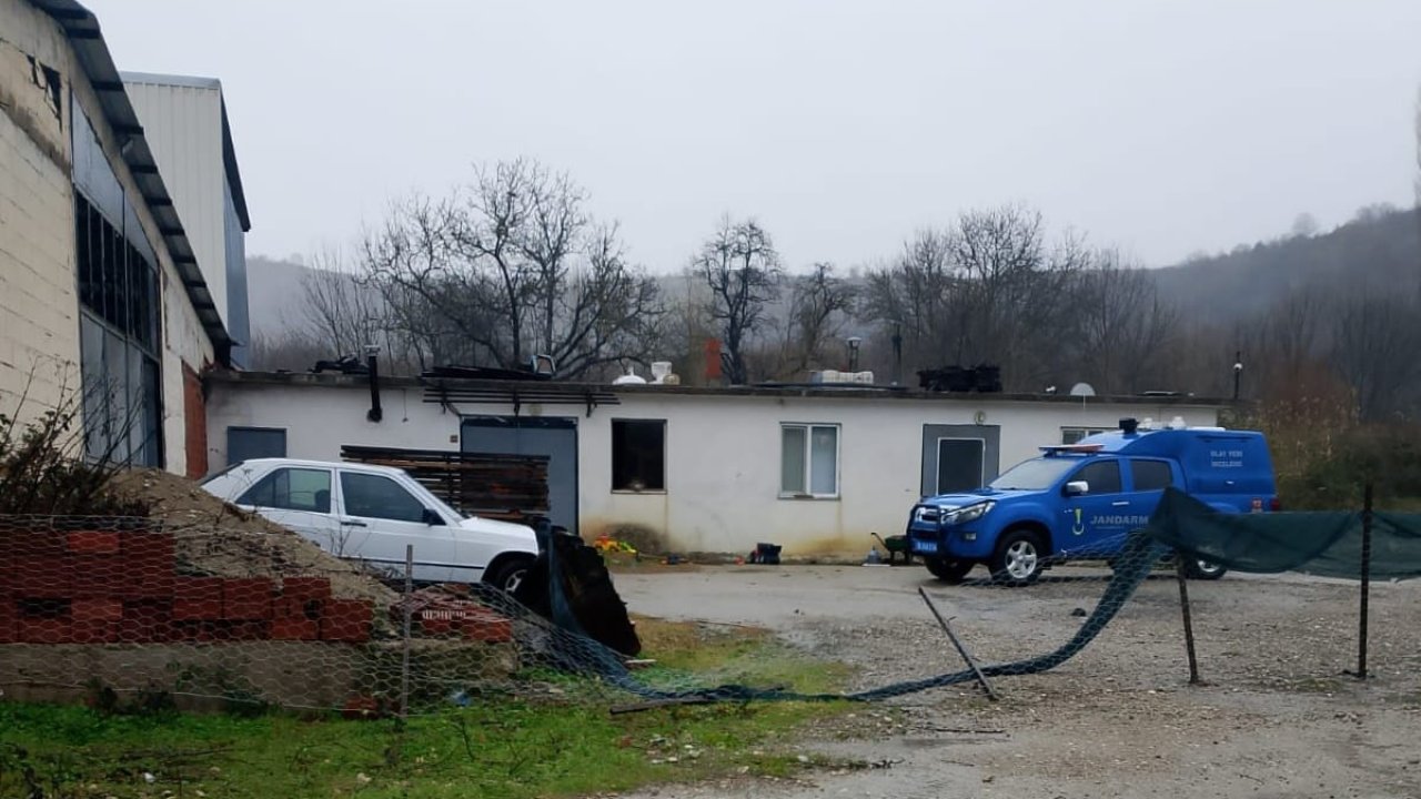 Ortağı olduğu kereste fabrikasında akıma kapılıp öldü