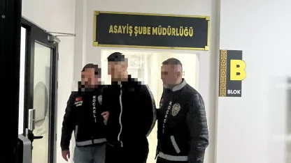 Şakalaşırken kavga ettiği arkadaşını bıçaklayarak öldüren şüpheli tutuklandı