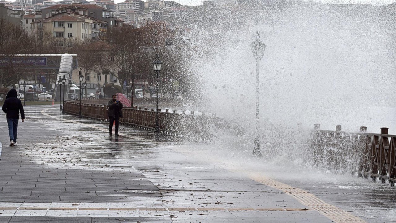 Tekirdağ'da fırtına!