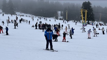 Uludağ'da hafta sonu ve sömestir yoğunluğu; pistlerde adım atacak yer kalmadı
