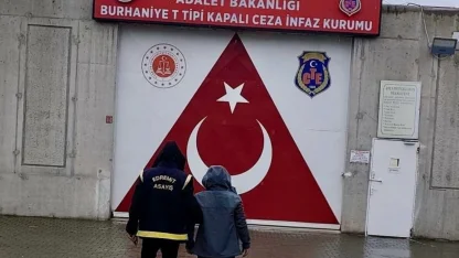 Balıkesir'de 36 yıl 15 gün hapis cezasıyla aranan firari hükümlü yakalandı