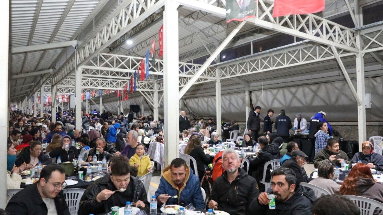 ‘Bereket sofrası’ Yıldırım’da kuruldu