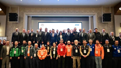 Bursa'da 'Afet Risk Azaltma Çalıştayı' başladı