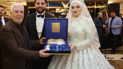 Bursa’da iş ve siyaset dünyasını buluşturan düğün