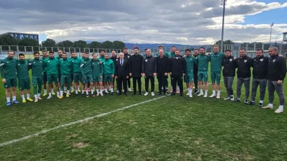 Bursaspor Başkanı Çelik: Herkesin gözü Bursaspor’da