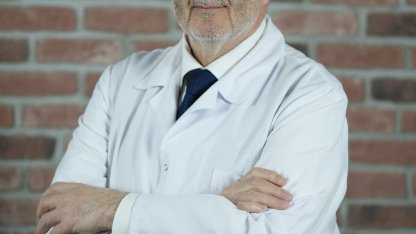 Doç. Dr. Mustafa İzmirli’den kanserde erken tanı vurgusu