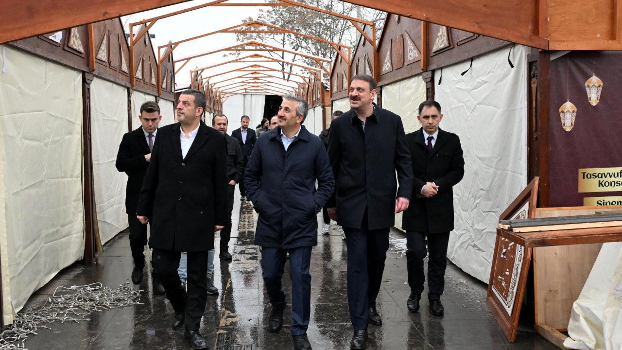 Edirne Valisi Sezer: Ramazan’da 24 saat yaşayan bir Selimiye tasavvuf ediyoruz