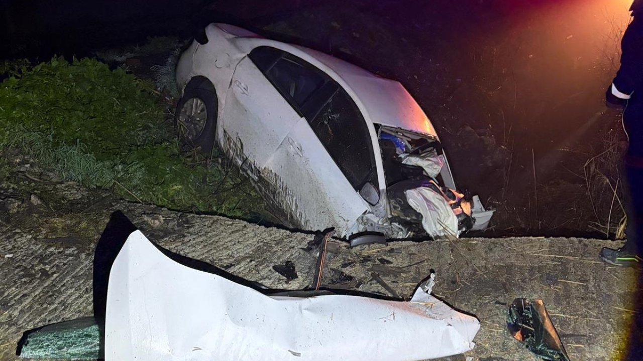 Edirne'de otomobil, şarampole devrildi: 2 ölü