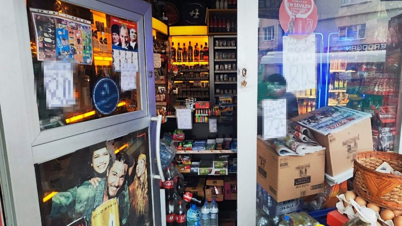 İçki fiyatlarını camlarına asan büfe işletmecisi hakkında tutanak