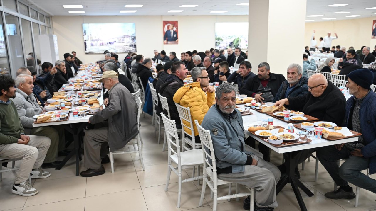 Karacabey’de her gün, bin 350 kişilik iftar yemeği verilecek