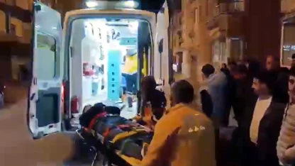 Kontrolünü kaybettiği motosikletle takla atan sürücü, yaralandı